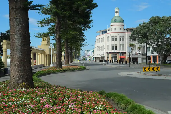 T & G Building and Memorial Arches along Marine Parade, Napier