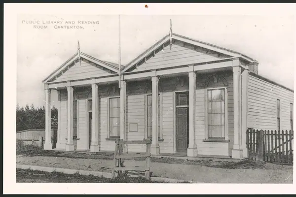 Postcard. Public Library and Reading Room, Carterton (1900s) (21449016408)