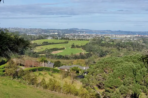 Ridge Rd Riverhead towards Greenhithe & Hobsonville
