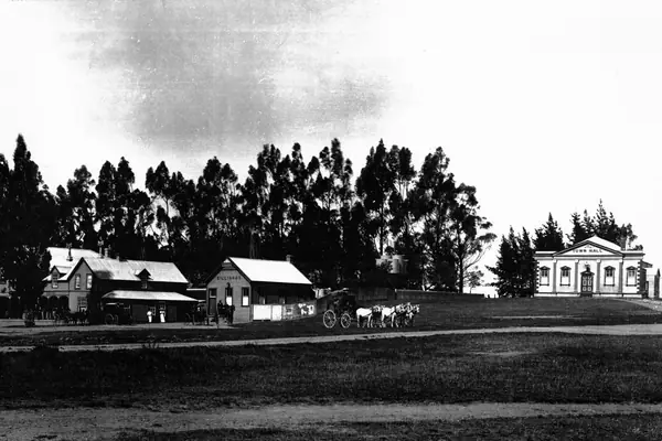 Tavistock Hotel and Town Hall, Waipukurau